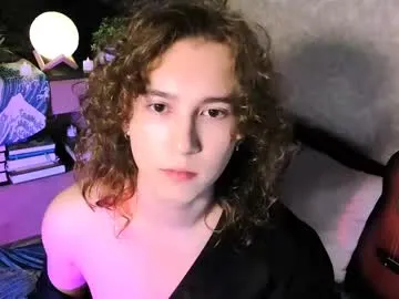 viksons – webcam model profile photo Image 2