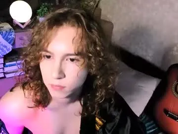 viksons – webcam model profile photo Image 3