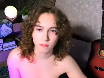 viksons – webcam model profile photo Image 6