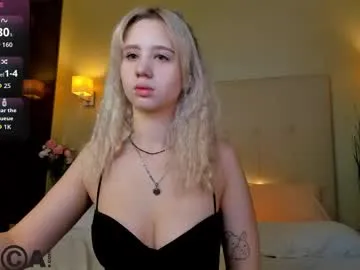 SashaBlayr – webcam model profile photo Image 17