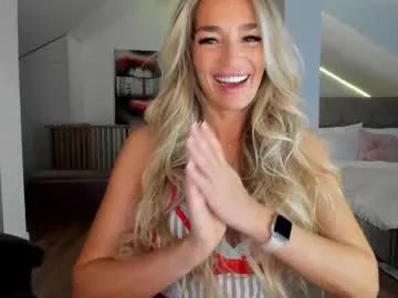 milfblondy Image 8