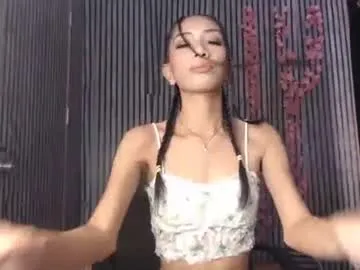 loving_ladies – webcam model profile photo Image 2