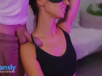 hotchillylovers – webcam model profile photo Image 16