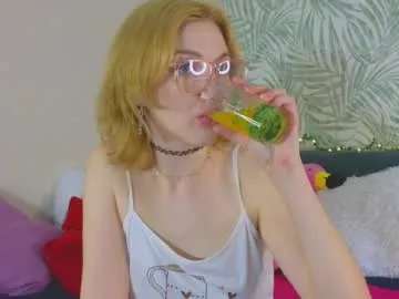 twins_terror – webcam model profile photo Image 14