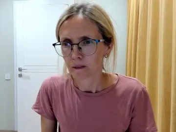 MirandaMazzone – webcam model profile photo Image 19