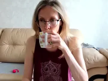 MirandaMazzone – webcam model profile photo Image 4