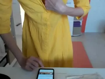 MirandaMazzone – webcam model profile photo Image 6