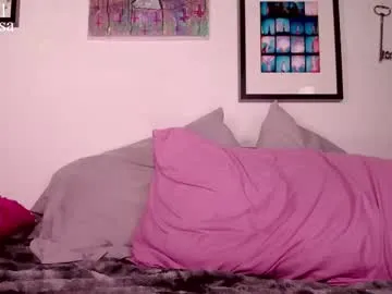 sexy_hot_friends_ – webcam model profile photo Image 10