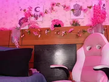 loving_ladies – webcam model profile photo Image 17