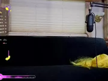 AnniDianna – webcam model profile photo Image 5