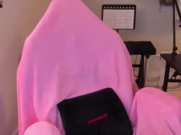 realtryit – webcam model profile photo Image 10