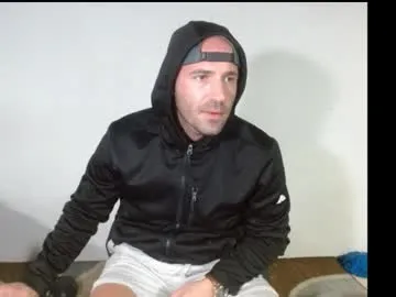 angelsofaurora – webcam model profile photo Image 3