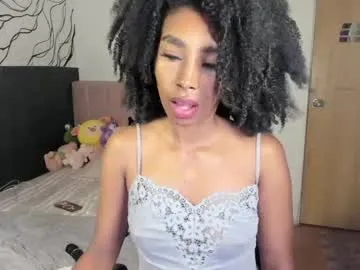 LauranJackson – webcam model profile photo Image 7