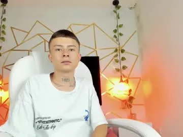 sexxxsirens – webcam model profile photo Image 2