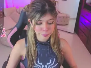 loving_ladies – webcam model profile photo Image 12