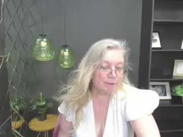 anabel054 – webcam model profile photo Image 4