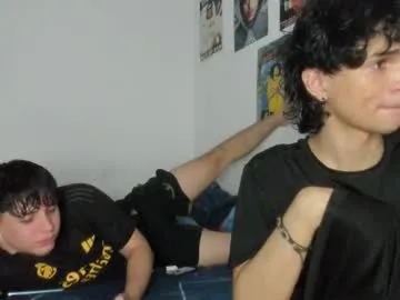 garret_alvin_ – webcam model profile photo Image 14