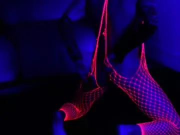 pinkadele – webcam model profile photo Image 7