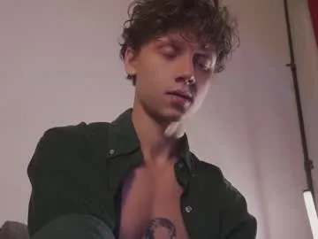 ravyn_nyx – webcam model profile photo Image 10