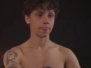 ravyn_nyx – webcam model profile photo Image 4