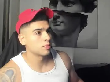 lary_holly – webcam model profile photo Image 5