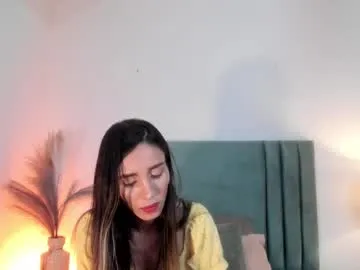 ninacavallli Image 12