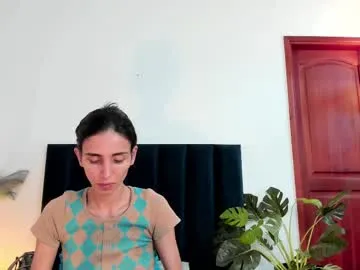 ninacavallli Image 17