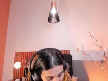 ninacavallli Image 6