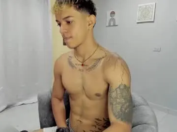 your_dolls – webcam model profile photo Image 5