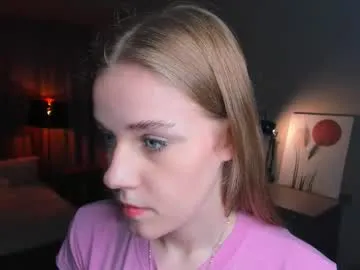 kira0541 – webcam model profile photo Image 6