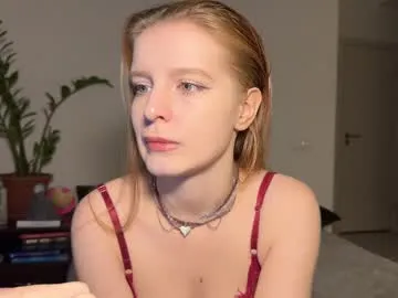 ChloeCerisse – webcam model profile photo Image 9