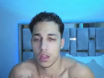 ewagreen – webcam model profile photo Image 13