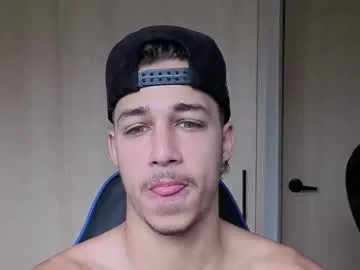 ewagreen – webcam model profile photo Image 3