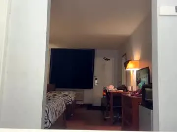 lary_holly – webcam model profile photo Image 3