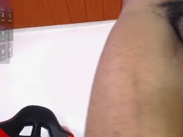 jonathanfranz123 – webcam model profile photo Image 6