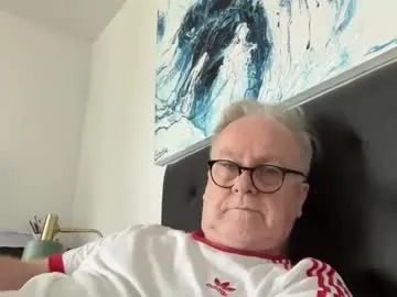 kira0541 – webcam model profile photo Image 7