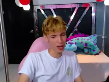 mason_gallagher – webcam model profile photo Image 17