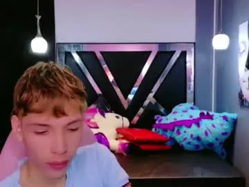 mason_gallagher – webcam model profile photo Image 8