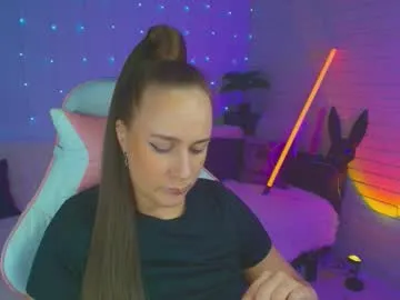 loving_ladies – webcam model profile photo Image 5