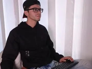 19_david_19 – webcam model profile photo Image 19