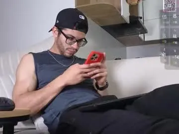 19_david_19 – webcam model profile photo Image 5