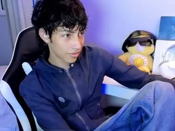 officialtommycash – webcam model profile photo Image 12