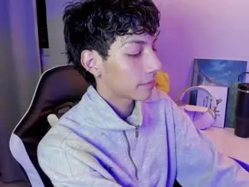 officialtommycash – webcam model profile photo Image 19