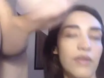 playussoftly – webcam model profile photo Image 9