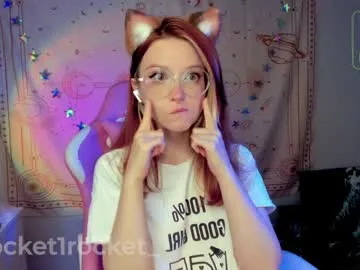 littlejennifer18 – webcam model profile photo Image 13