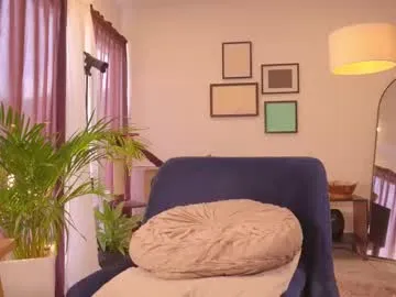 maruroche – webcam model profile photo Image 4