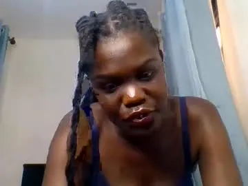 ErikaBonnie – webcam model profile photo Image 4