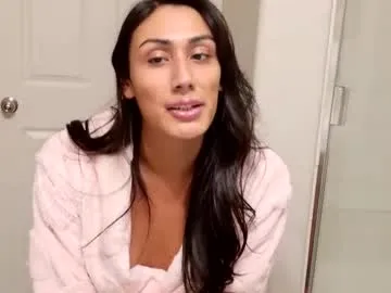 pinkypuppa – webcam model profile photo Image 9