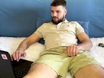 mylesandmaxxx06 – webcam model profile photo Image 2