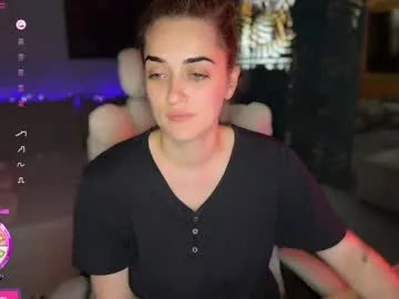 harrietxxx – webcam model profile photo Image 5